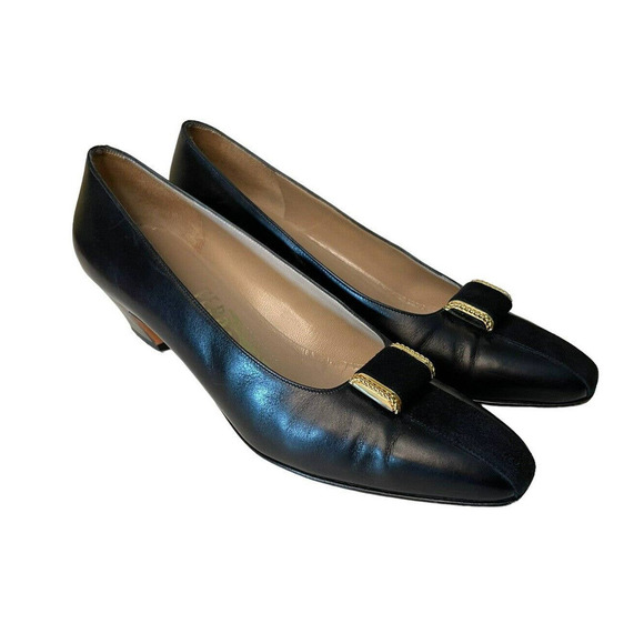 Salvatore Ferragamo Narrow Black Leather Low Heels 7 AA Black - Picture 2 of 10